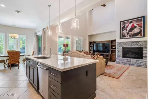 Kitchen - 3829 E Rockingham Rd, Phoenix, AZ 85050 photo 3 of 3