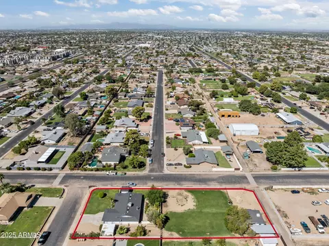 5244 W Waltann Ln, Glendale, AZ 85306