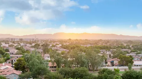 View/Area - 1481 E Lark St, Gilbert, AZ 85297 photo 2 of 8