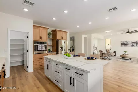 Kitchen - 1481 E Lark St, Gilbert, AZ 85297 photo 3 of 6
