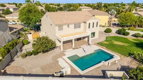 View/Area - 1481 E Lark St, Gilbert, AZ 85297 photo 1 of 8