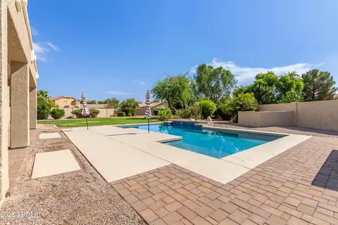 Exterior - 1481 E Lark St, Gilbert, AZ 85297 photo 3 of 7