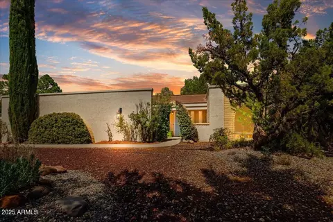 90 Doodlebug Rd, Sedona, AZ 86336