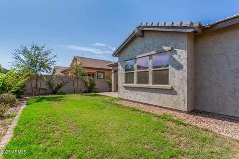 Exterior - 3561 E Arabian Dr, Gilbert, AZ 85296 photo 4 of 10