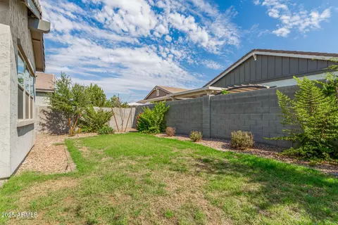 Exterior - 3561 E Arabian Dr, Gilbert, AZ 85296 photo 6 of 10