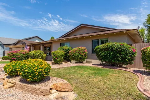 6906 E Hubbell St, Scottsdale, AZ 85257