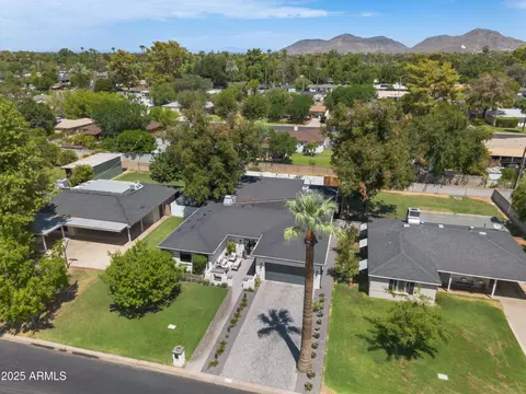 View/Area - 902 W State Ave, Phoenix, AZ 85021 photo 6 of 6