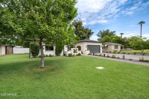 Exterior - 902 W State Ave, Phoenix, AZ 85021 photo 6 of 6