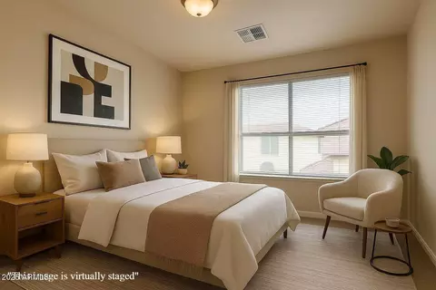 Bedroom - 2250 E Deer Valley Dr #58, Phoenix, AZ 85024 photo 6 of 6