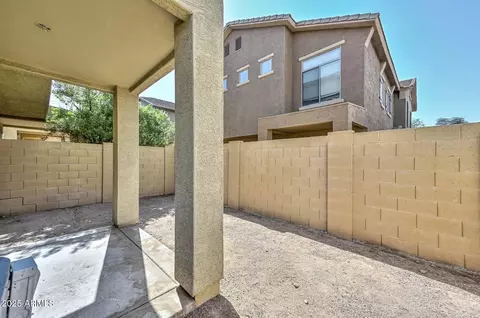 Exterior - 2250 E Deer Valley Dr #58, Phoenix, AZ 85024 photo 1 of 9