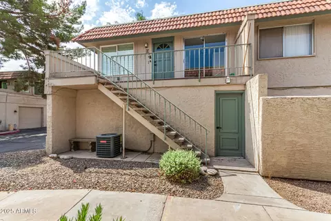 5626 S Doubloon Ct #E, Tempe, AZ 85283