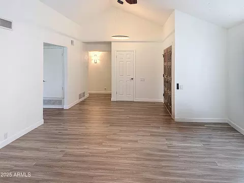 Living - 3529 E Cannon Dr, Phoenix, AZ 85028 photo 1 of 3