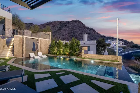 Exterior - 7147 N 23rd Pl, Phoenix, AZ 85020 photo 21 of 22