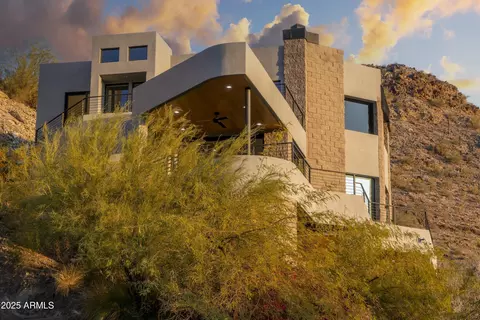 Exterior - 7147 N 23rd Pl, Phoenix, AZ 85020 photo 18 of 22