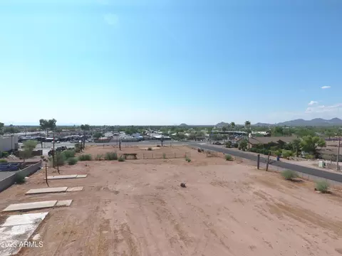 1517 W Roosevelt St #A, Apache Junction, AZ 85120 photo 2