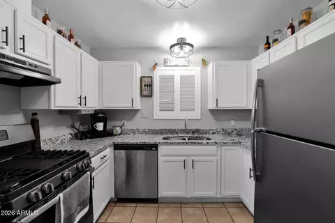 Kitchen - 1433 E Garfield St, Phoenix, AZ 85006 photo 2 of 3