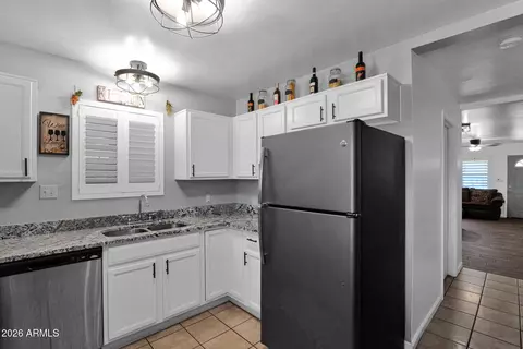 Kitchen - 1433 E Garfield St, Phoenix, AZ 85006 photo 3 of 3