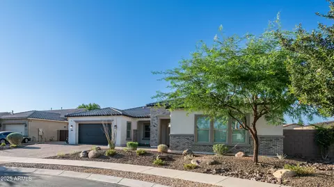 Exterior - 2086 E Trigger Way, Gilbert, AZ 85297 photo 16 of 24