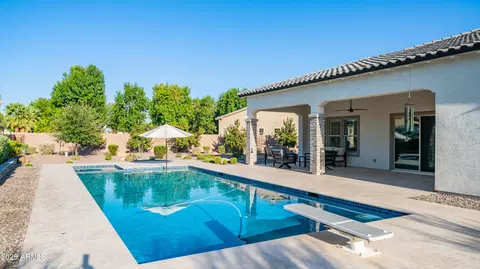 Exterior - 2086 E Trigger Way, Gilbert, AZ 85297 photo 21 of 24