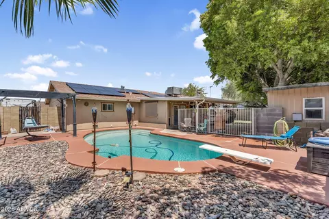 1615 W Morrow Dr, Phoenix, AZ 85027