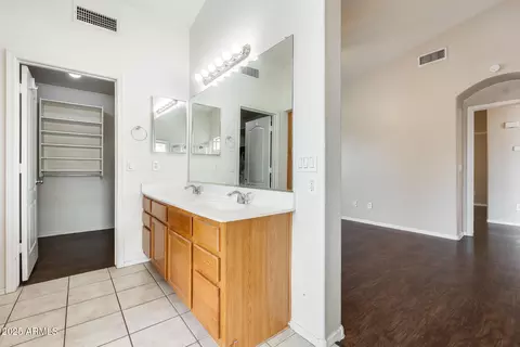 Bath - 9829 E Osage Ave, Mesa, AZ 85212 photo 3 of 3
