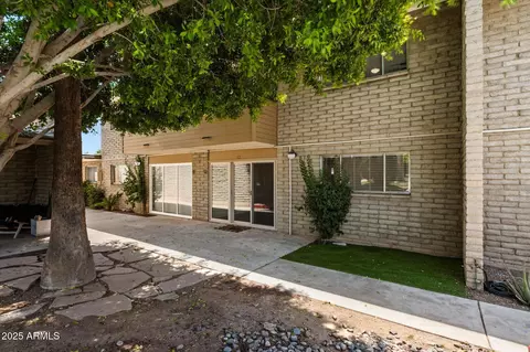 Exterior - 3635 E Turney Ave #12, Phoenix, AZ 85018 photo 3 of 6