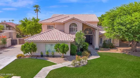 3533 E Hialea Ct, Phoenix, AZ 85044