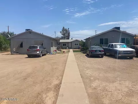 6807 N 61st Ave, Glendale, AZ 85301