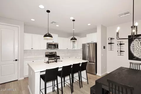 Kitchen - 4278 E Jesse St, Gilbert, AZ 85295 photo 1 of 4