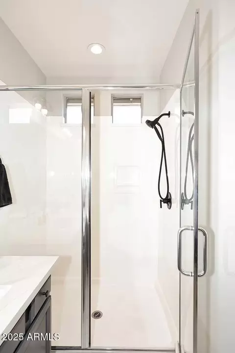 Bath - 4278 E Jesse St, Gilbert, AZ 85295 photo 6 of 6