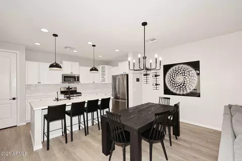 Dining - 4278 E Jesse St, Gilbert, AZ 85295 photo 1 of 2