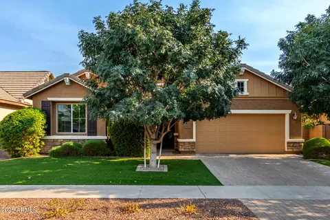 7229 E Plata Ave, Mesa, AZ 85212
