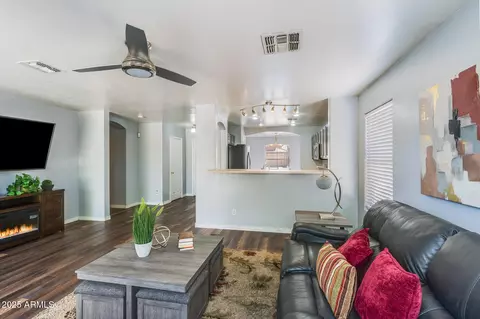 2316 W Carson Rd, Phoenix, AZ 85041 photo 2