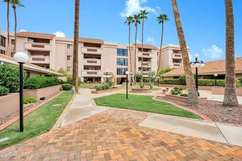 4141 N 31st St #102, Phoenix, AZ 85016