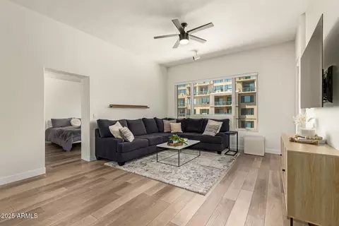 16 W Encanto Blvd #415, Phoenix, AZ 85003