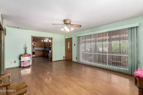 Living - 3141 W Camelback Rd, Phoenix, AZ 85017 photo 2 of 2