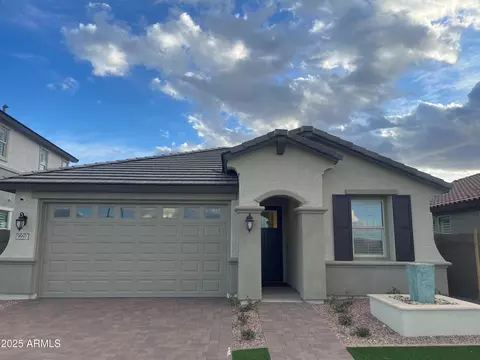 9976 W Cheery Lynn Rd, Avondale, AZ 85392