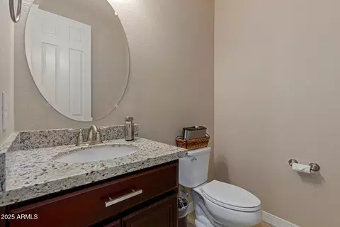 Bath - 3681 E Narrowleaf Dr, Gilbert, AZ 85298 photo 1 of 4
