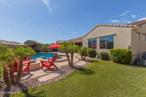 Exterior - 3681 E Narrowleaf Dr, Gilbert, AZ 85298 photo 10 of 11