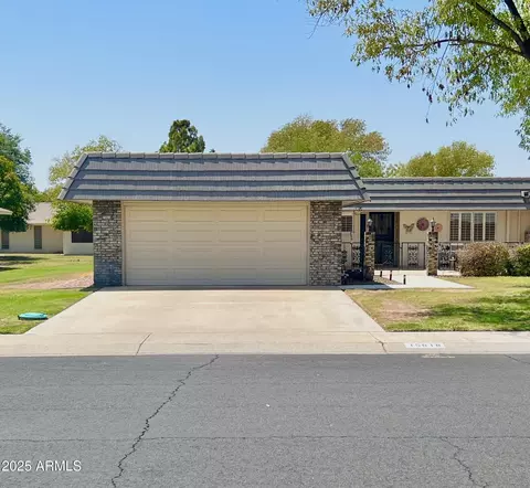 15618 N Cameo Dr, Sun City, AZ 85351