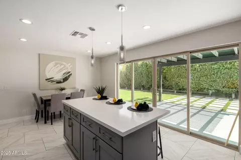 Kitchen - 3533 E Turquoise Ave, Phoenix, AZ 85028 photo 3 of 4