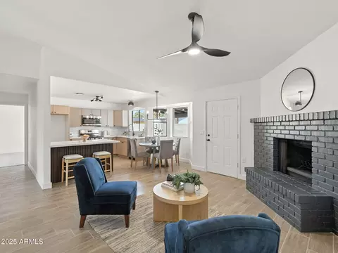 136 E San Angelo Ave, Gilbert, AZ 85234