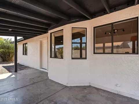 Exterior - 136 E San Angelo Ave, Gilbert, AZ 85234 photo 5 of 9
