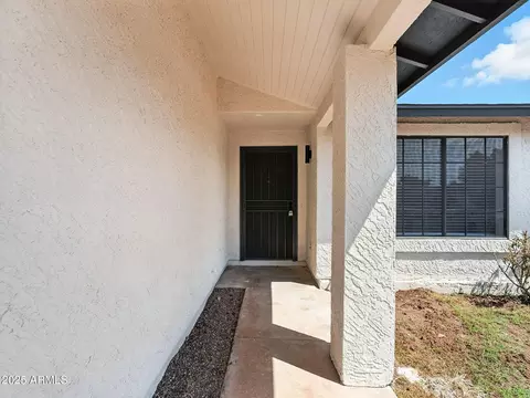 Exterior - 136 E San Angelo Ave, Gilbert, AZ 85234 photo 2 of 9