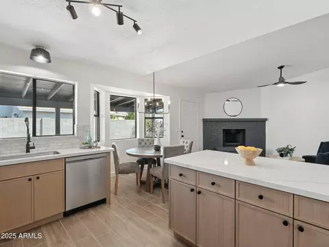 Kitchen - 136 E San Angelo Ave, Gilbert, AZ 85234 photo 4 of 5