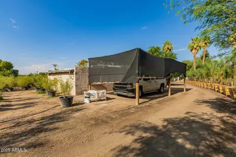 Exterior - 6520 S 28th St, Phoenix, AZ 85042 photo 6 of 7