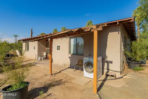 Exterior - 6520 S 28th St, Phoenix, AZ 85042 photo 5 of 7