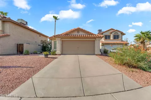 4128 E Woodland Dr, Phoenix, AZ 85048