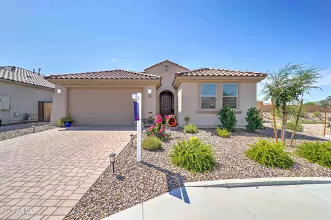 1957 W Fawn Way, San Tan Valley, AZ 85142