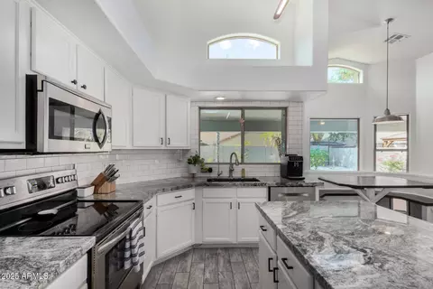 9919 E Posada Ave E, Mesa, AZ 85212 photo 8